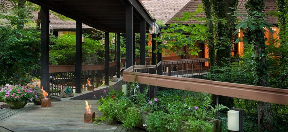 The Inn At Honey Run Millersburg Exterior foto